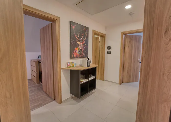 Minka 民宿 Kamna Gorica