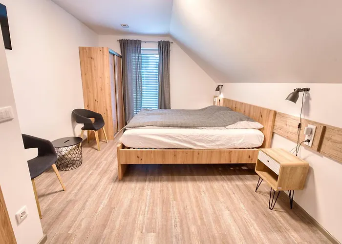 Minka Δωμάτια σε οικογενειακή κατοικία *