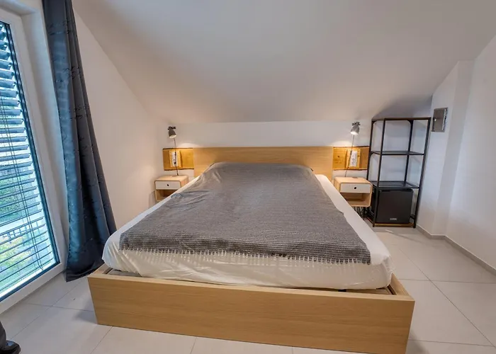 Minka Quarto em Acomodações Particulares Kamna Gorica